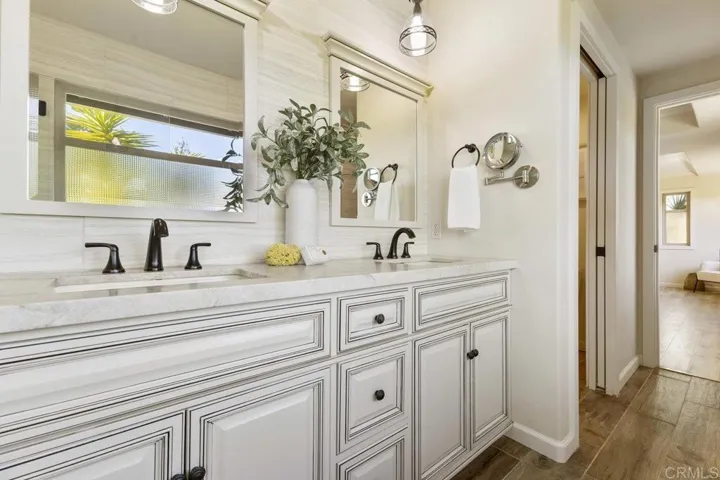 639 Valley Drive, Vista, California 92084