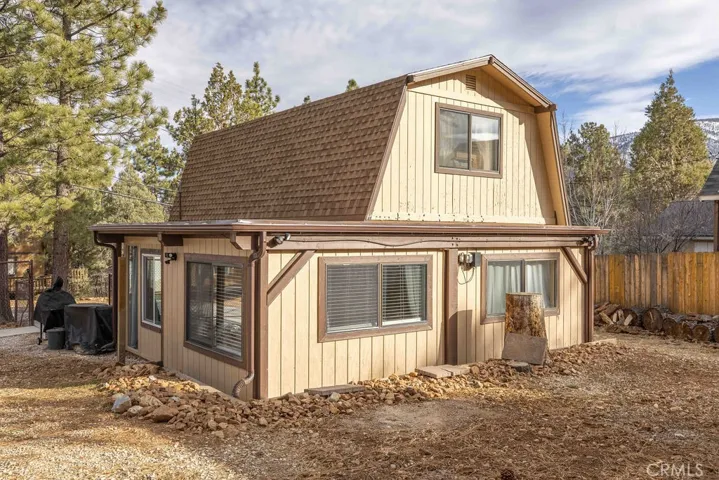 480 Spruce Lane, Sugarloaf, California 92386