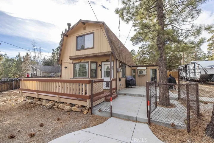 480 Spruce Lane, Sugarloaf, California 92386