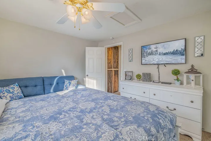 480 Spruce Lane, Sugarloaf, California 92386