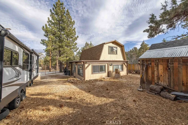 480 Spruce Lane, Sugarloaf, California 92386