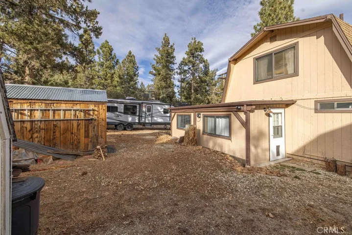 480 Spruce Lane, Sugarloaf, California 92386
