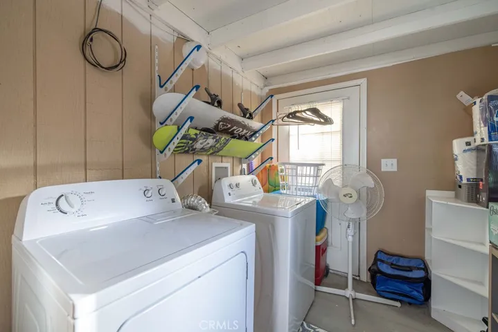 480 Spruce Lane, Sugarloaf, California 92386