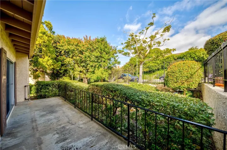 28200 Ridgefern Court, Rancho Palos Verdes, California 90275