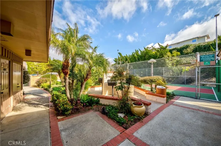 28200 Ridgefern Court, Rancho Palos Verdes, California 90275