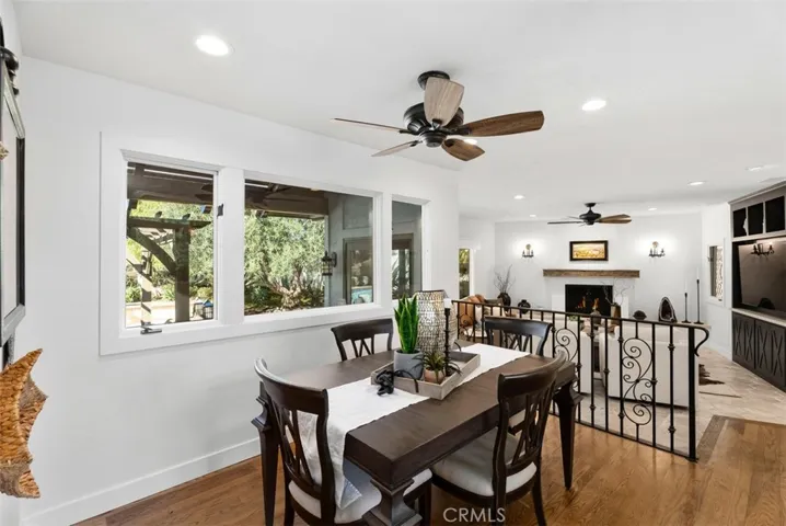 Kitchen Nook has View of Pool & Opens to Family Room
