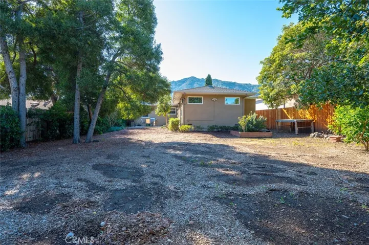 352 E Foothill Boulevard, San Luis Obispo, California 93405