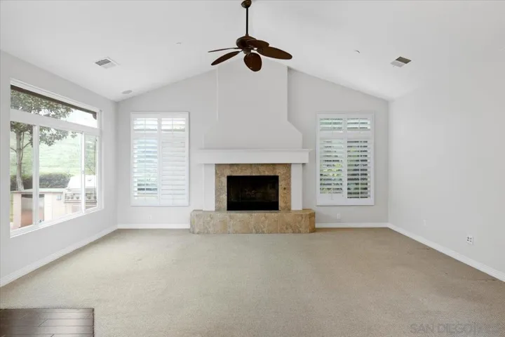 2092 Heights Court, Escondido, California 92027