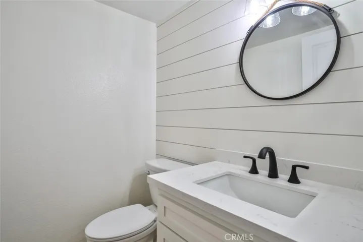 982 W Arrow D, Upland, California 91786