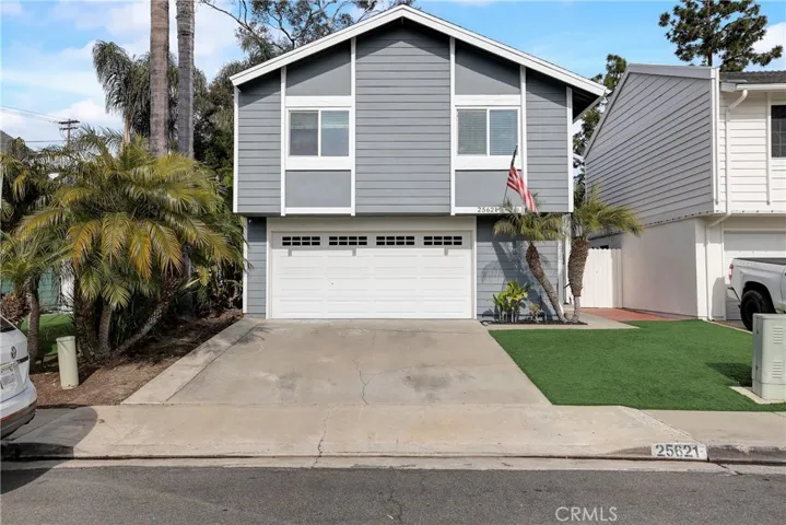 25621 Calle La Fuente, San Juan Capistrano, California 92675