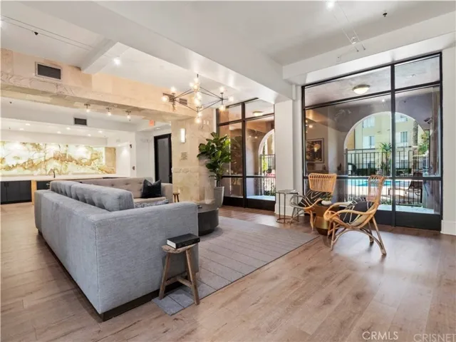 24535 Town Center Drive 6104, Valencia, California 91355