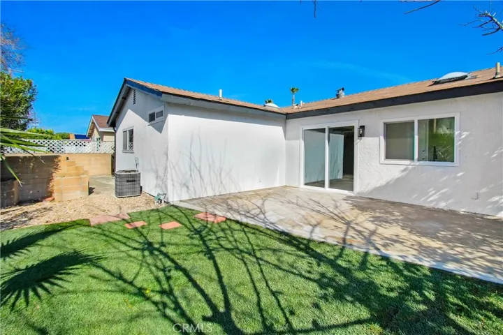 2331 El Rancho Circle, Hemet, California 92545