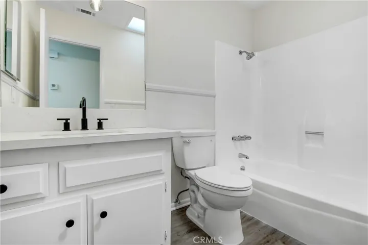 2331 El Rancho Circle, Hemet, California 92545