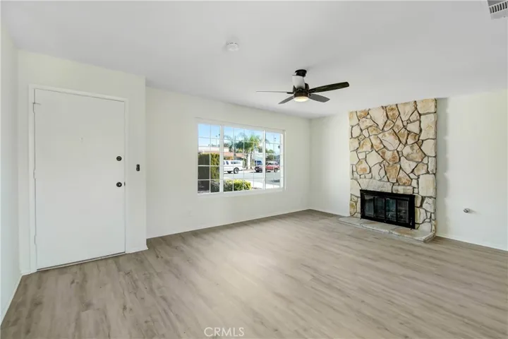 2331 El Rancho Circle, Hemet, California 92545