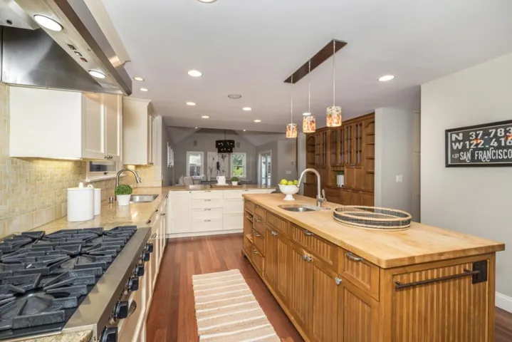 2837 Waverley Street, Palo Alto, California 94306
