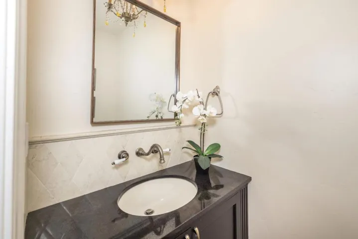 2837 Waverley Street, Palo Alto, California 94306
