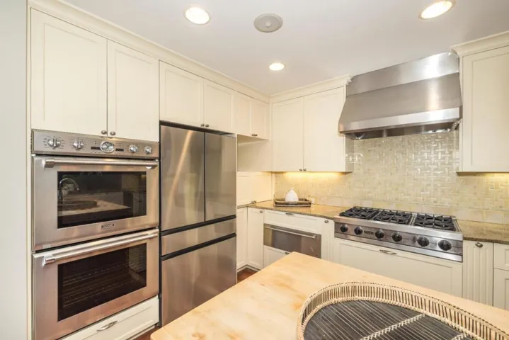 2837 Waverley Street, Palo Alto, California 94306