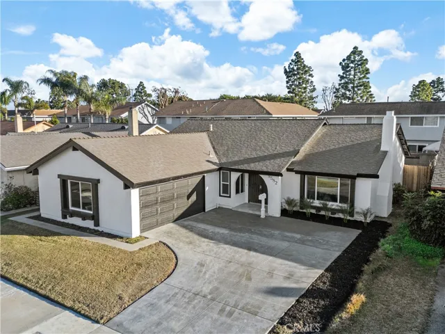 9582 Telhan Drive, Huntington Beach, California 92646