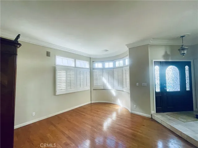 12 Palermo Walk, Long Beach, California 90803