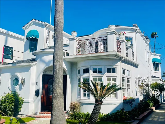 12 Palermo Walk, Long Beach, California 90803