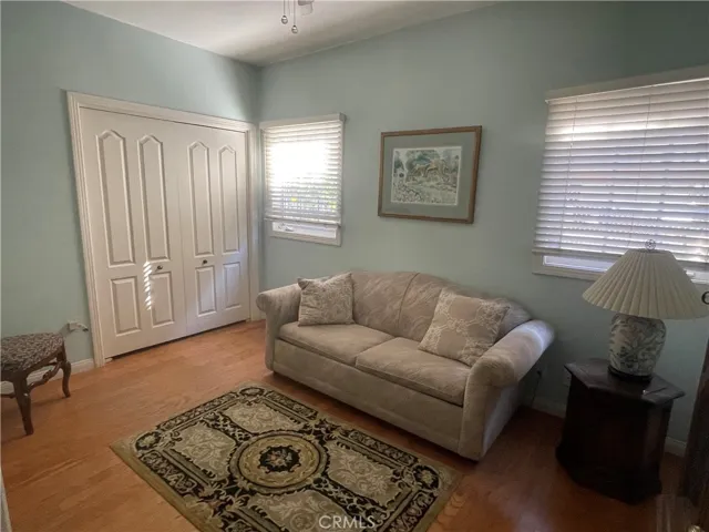 12 Palermo Walk, Long Beach, California 90803