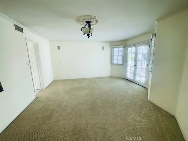 12 Palermo Walk, Long Beach, California 90803