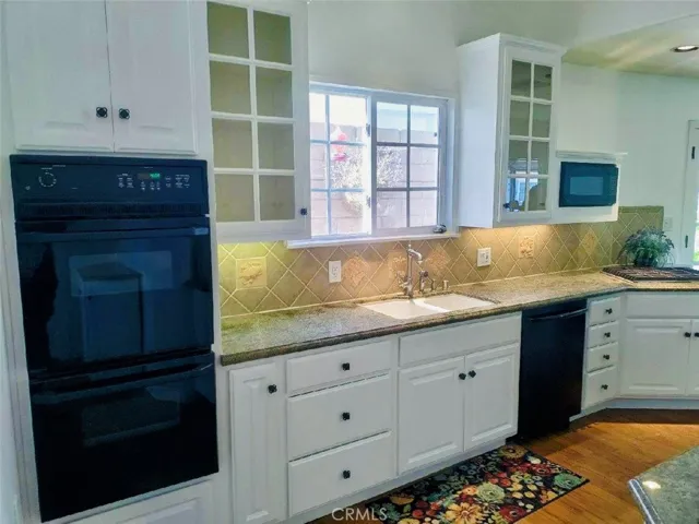 12 Palermo Walk, Long Beach, California 90803