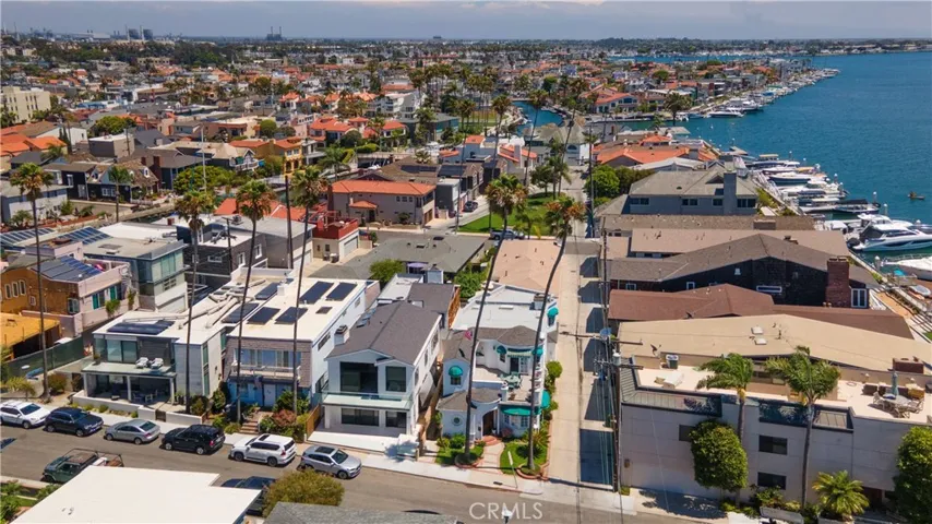 12 Palermo Walk, Long Beach, California 90803