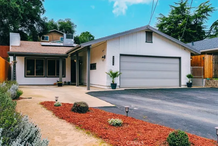 4534 Mananita Avenue, Atascadero, California 93422