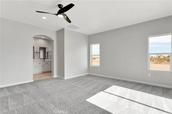 13025 Pionero Road, Pinon Hills, California 92372