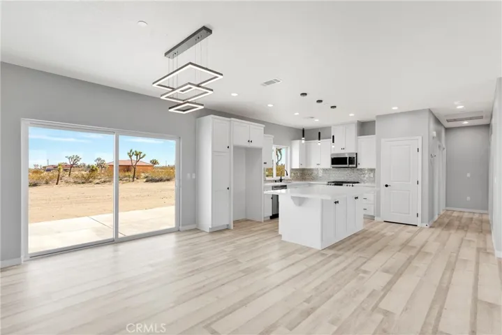 13025 Pionero Road, Pinon Hills, California 92372