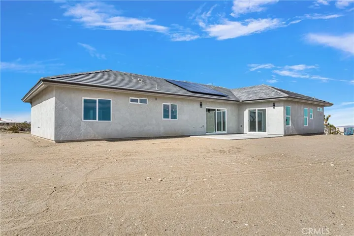 13025 Pionero Road, Pinon Hills, California 92372