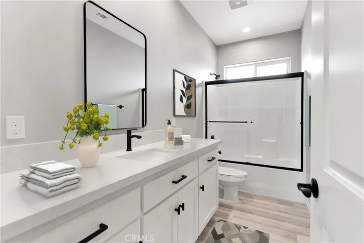 13025 Pionero Road, Pinon Hills, California 92372