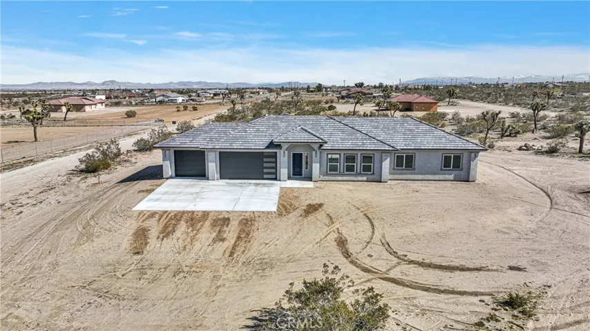 13025 Pionero Road, Pinon Hills, California 92372
