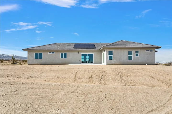 13025 Pionero Road, Pinon Hills, California 92372