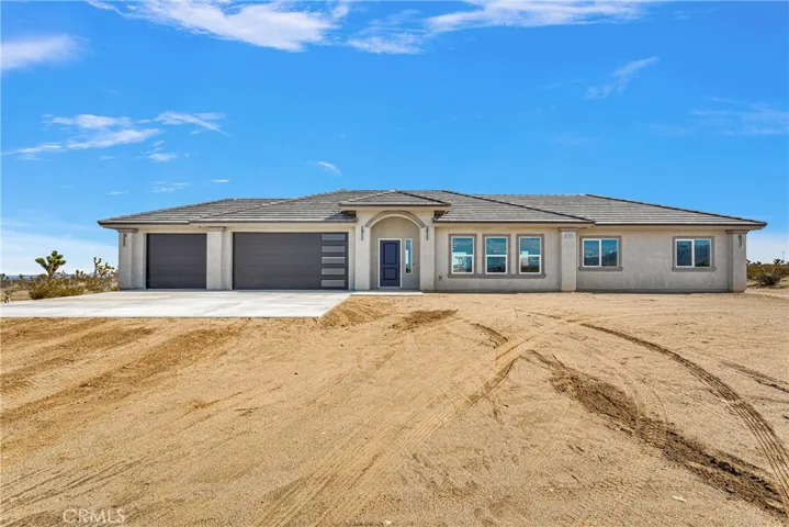 13025 Pionero Road, Pinon Hills, California 92372