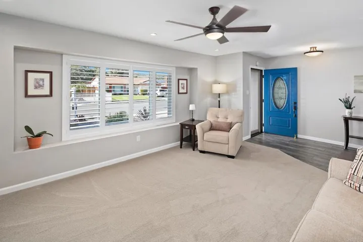 10033 Woodpark Drive, Santee, California 92071