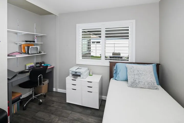 10033 Woodpark Drive, Santee, California 92071
