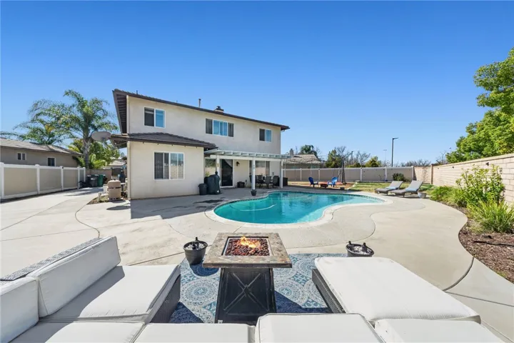 34555 Wintersweet Lane, Winchester, California 92596