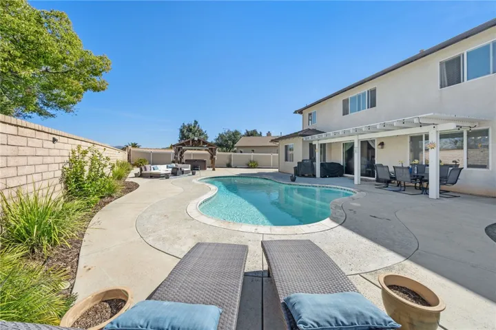 34555 Wintersweet Lane, Winchester, California 92596
