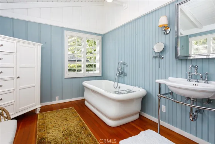 1215 Brangwyn Way, Laguna Beach, California 92651