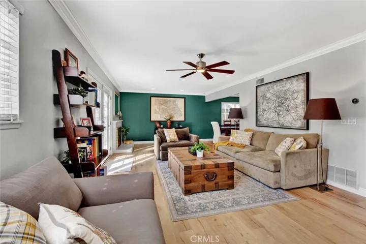 Extra Large Living Room