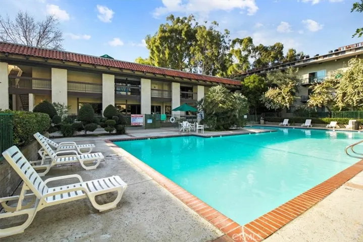 5460 White Oak Avenue A334, Encino, California 91316