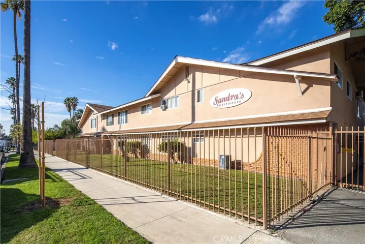 1789 7th Street, Riverside, California 92507