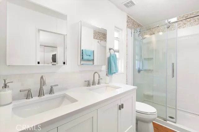 238 Plymouth Avenue, Newport Beach, California 92660