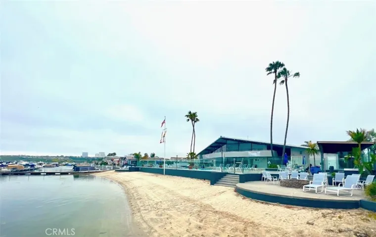 238 Plymouth Avenue, Newport Beach, California 92660