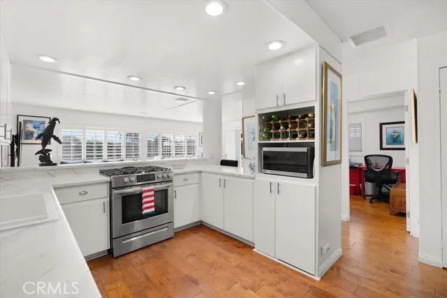 238 Plymouth Avenue, Newport Beach, California 92660