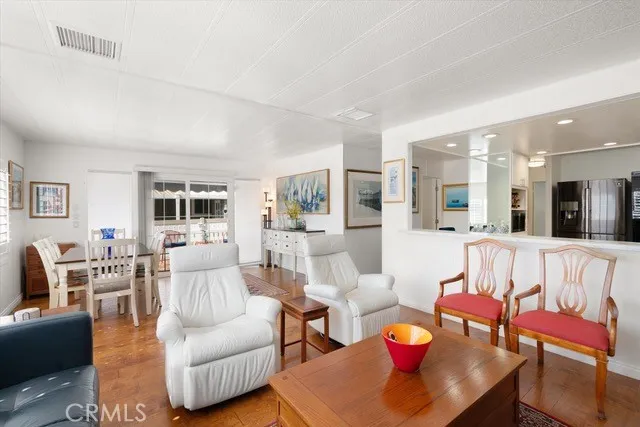 238 Plymouth Avenue, Newport Beach, California 92660