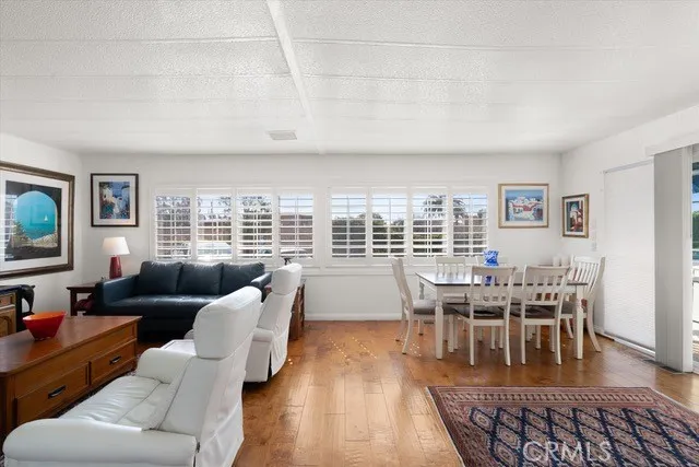 238 Plymouth Avenue, Newport Beach, California 92660