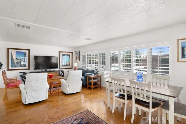 238 Plymouth Avenue, Newport Beach, California 92660
